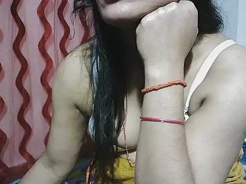 Snapshot of RukminiNew chatting on February 2025 08:31:02 PM RukminiNew online show from February 2025 08:31:02 PM