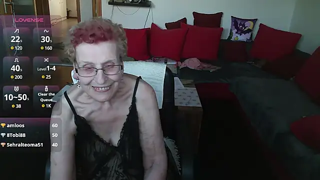 HeisseomaOriginal online show from December 2024 02:22:02 PM