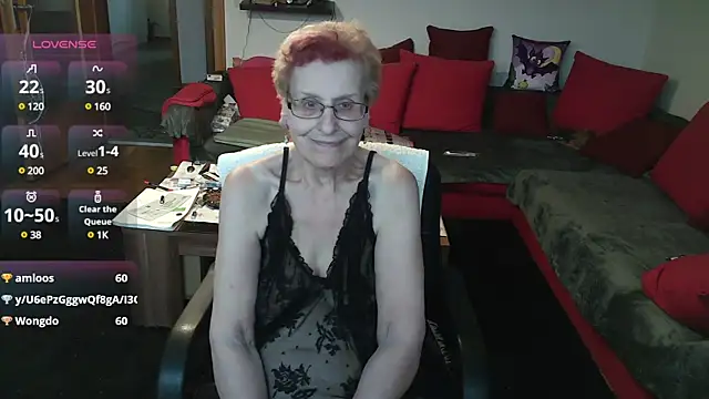 HeisseomaOriginal online show from December 2024 11:29:01 AM