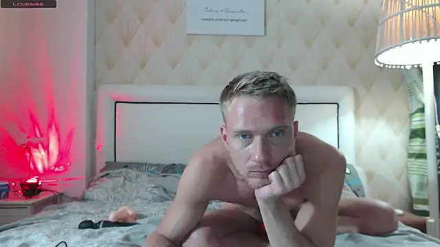 Snapshot of redheadxxl chatting on October 2025 10:25:01 AM redheadxxl online show from October 2025 10:25:01 AM