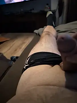 Snapshot of Andy7430 chatting on January 2025 09:07:01 AM Andy7430 online show from January 2025 09:07:01 AM