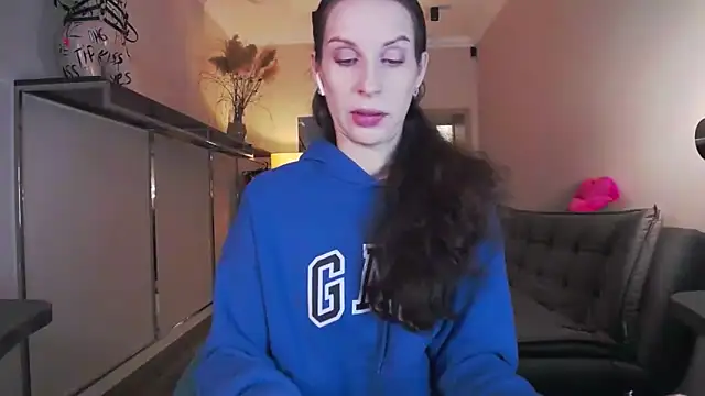 Snapshot of Mila_Anders chatting on November 2025 05:50:01 AM Mila Anders online show from November 2025 05:50:01 AM