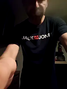 Mjn34 online show from October 2025 05:40:01 AM