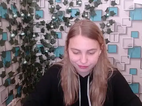 Snapshot of klerkarina chatting on December 2024 09:39:02 AM klerkarina online show from December 2024 09:39:02 AM