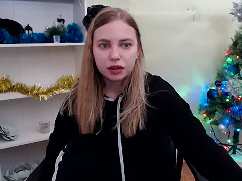 Snapshot of klerkarina chatting on December 2024 05:53:02 AM klerkarina online show from December 2024 05:53:02 AM