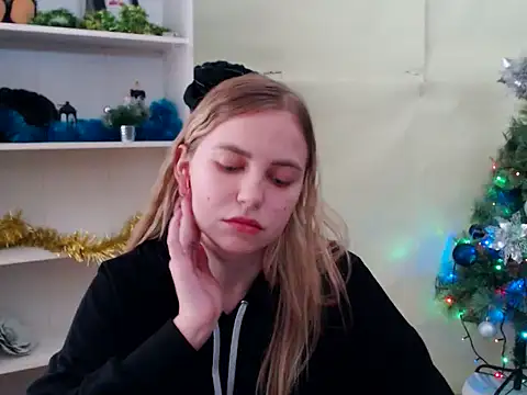 Snapshot of klerkarina chatting on December 2024 08:59:01 AM klerkarina online show from December 2024 08:59:01 AM