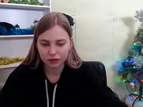 Snapshot of klerkarina chatting on January 2025 06:09:02 AM klerkarina online show from January 2025 06:09:02 AM