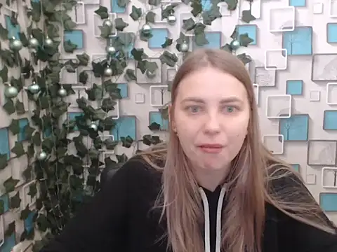 Snapshot of klerkarina chatting on January 2025 05:44:02 AM klerkarina online show from January 2025 05:44:02 AM