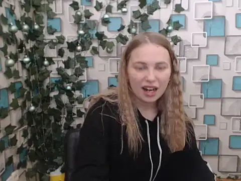 Snapshot of klerkarina chatting on January 2025 08:43:02 AM klerkarina online show from January 2025 08:43:02 AM