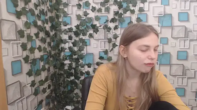 Snapshot of klerkarina chatting on March 2025 05:43:02 AM klerkarina online show from March 2025 05:43:02 AM