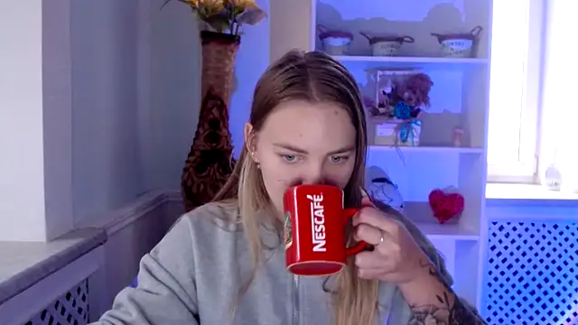 Snapshot of klerkarina chatting on October 2025 05:17:02 AM klerkarina online show from October 2025 05:17:02 AM