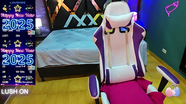 Linda4Petite online show from January 2025 06:10:02 PM