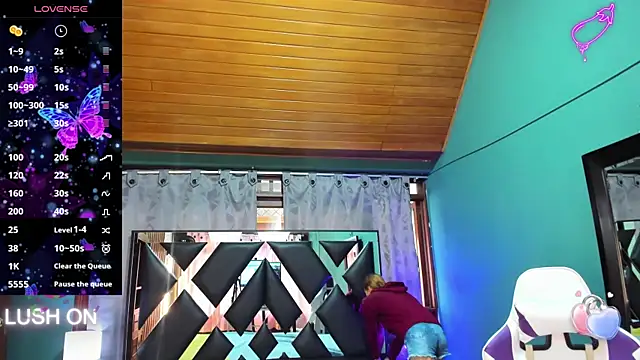 Linda4Petite online show from February 2025 06:03:01 PM