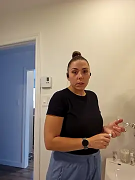 Snapshot of Ellie-L-Elizabeth chatting on September 2025 08:34:02 PM Ellie-L-Elizabeth online show from September 2025 08:34:02 PM