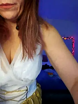 Snapshot of Ellie-L-Elizabeth chatting on November 2025 04:15:02 AM Ellie-L-Elizabeth online show from November 2025 04:15:02 AM