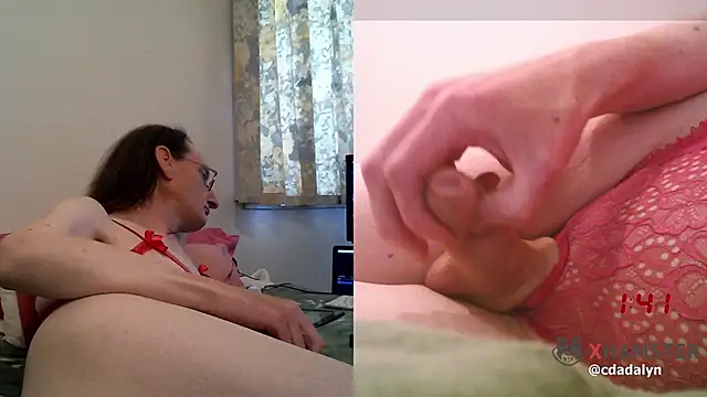 Snapshot of CDAdalyn chatting on December 2024 03:13:02 AM CDAdalyn online show from December 2024 03:13:02 AM