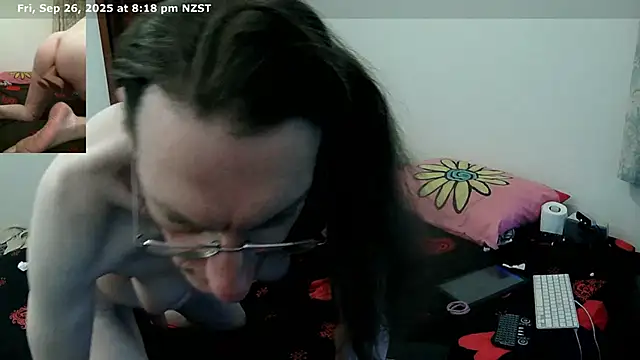 Snapshot of CDAdalyn chatting on September 2025 08:18:01 AM CDAdalyn online show from September 2025 08:18:01 AM