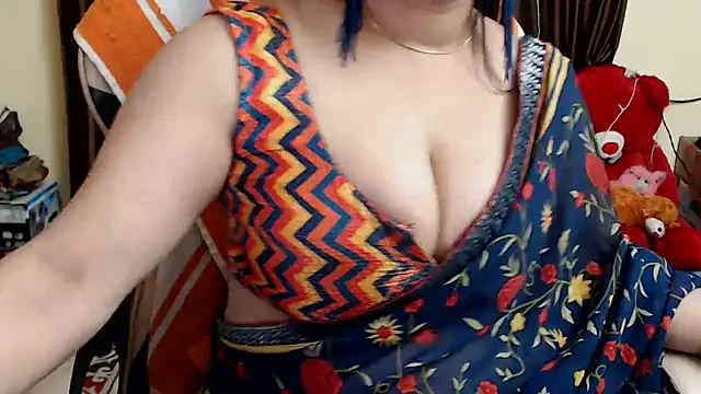 Snapshot of Naughty_Kashish chatting on December 2024 12:39:02 PM Naughty Kashish online show from December 2024 12:39:02 PM