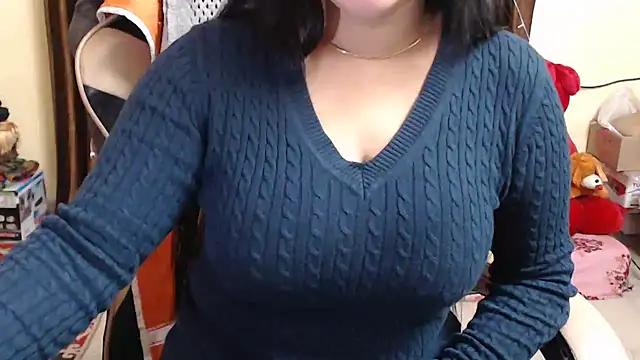 Snapshot of Naughty_Kashish chatting on January 2025 06:00:01 AM Naughty Kashish online show from January 2025 06:00:01 AM