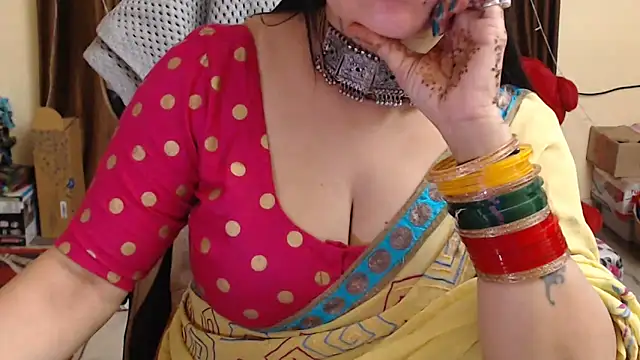 Snapshot of Naughty_Kashish chatting on March 2025 09:29:02 AM Naughty Kashish online show from March 2025 09:29:02 AM