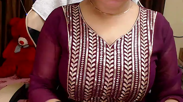 Snapshot of Naughty_Kashish chatting on September 2025 06:18:01 AM Naughty Kashish online show from September 2025 06:18:01 AM