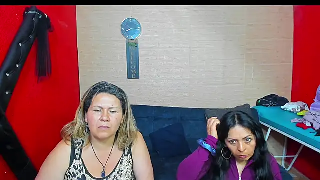 lesbiancuple online show from October 2025 01:19:02 AM