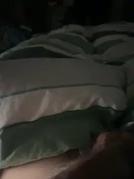 Snapshot of BennoBigD chatting on February 2025 12:28:01 AM BennoBigD online show from February 2025 12:28:01 AM