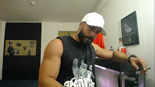 romeolovedark online show from January 2025 01:27:01 AM