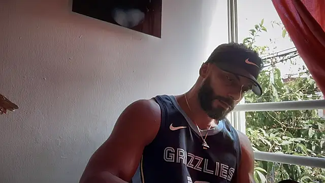 Snapshot of romeolovedark chatting on September 2025 08:01:02 PM romeolovedark online show from September 2025 08:01:02 PM