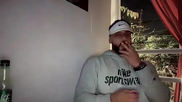 Snapshot of romeolovedark chatting on October 2025 08:50:02 AM romeolovedark online show from October 2025 08:50:02 AM