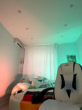 IvyHoney online show from October 2025 08:11:02 AM