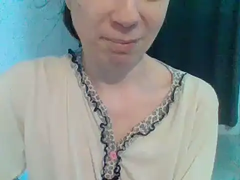 Moi Lina online show from December 2024 09:11:02 PM