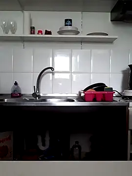 Moi Lina online show from September 2025 11:35:02 AM