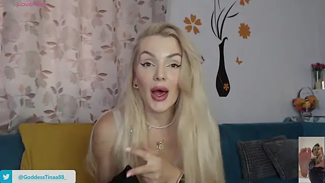Goddess Tina online show from September 2025 02:51:02 PM