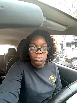 ChocolateBuns101 online show from December 2024 12:49:01 PM