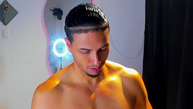 Kris Khalifa69 online show from September 2025 03:35:01 PM