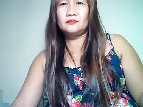 Snapshot of CarelineJoy chatting on February 2025 11:31:02 AM CarelineJoy online show from February 2025 11:31:02 AM