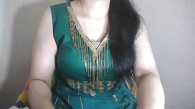 Chanchal--Navya online show from December 2024 01:02:02 PM