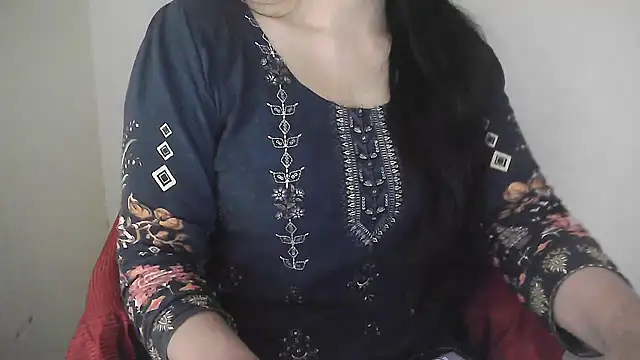 Chanchal--Navya online show from February 2025 01:46:01 PM