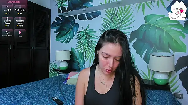 brianna 196 online show from October 2025 04:35:02 PM