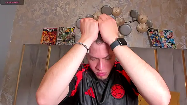 Snapshot of SebastianMaximoff chatting on October 2025 07:36:02 PM SebastianMaximoff online show from October 2025 07:36:02 PM