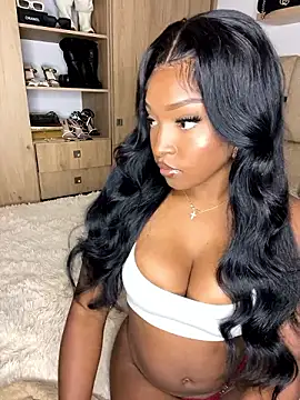 Chloe Soler online show from December 2024 10:45:01 PM