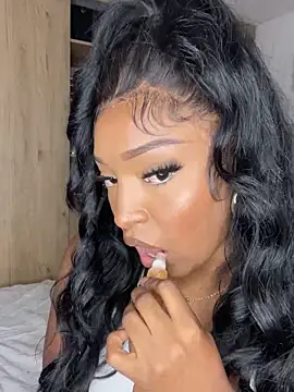 Chloe Soler online show from December 2024 07:56:02 PM