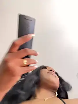 Chloe Soler online show from February 2025 07:10:02 PM