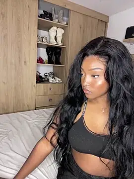 Chloe Soler online show from February 2025 08:46:01 PM