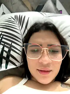 Snapshot of cutesarah_ chatting on September 2025 05:53:01 AM cutesarah online show from September 2025 05:53:01 AM