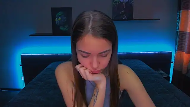 AlexaBarkley online show from February 2025 06:18:02 AM