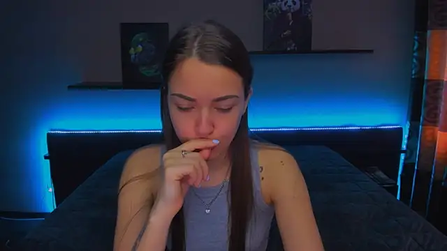 AlexaBarkley online show from March 2025 03:19:01 AM