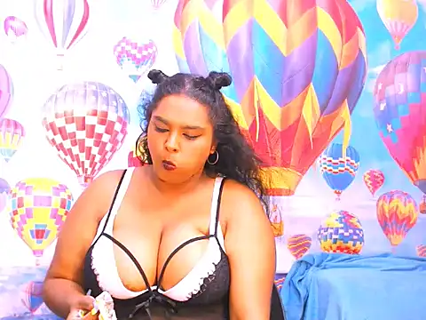 Snapshot of Indianfairy99 chatting on January 2025 07:40:01 PM Indianfairy99 online show from January 2025 07:40:01 PM