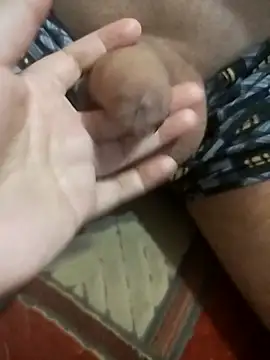 LovlyAnnie online show from November 2025 05:52:01 AM